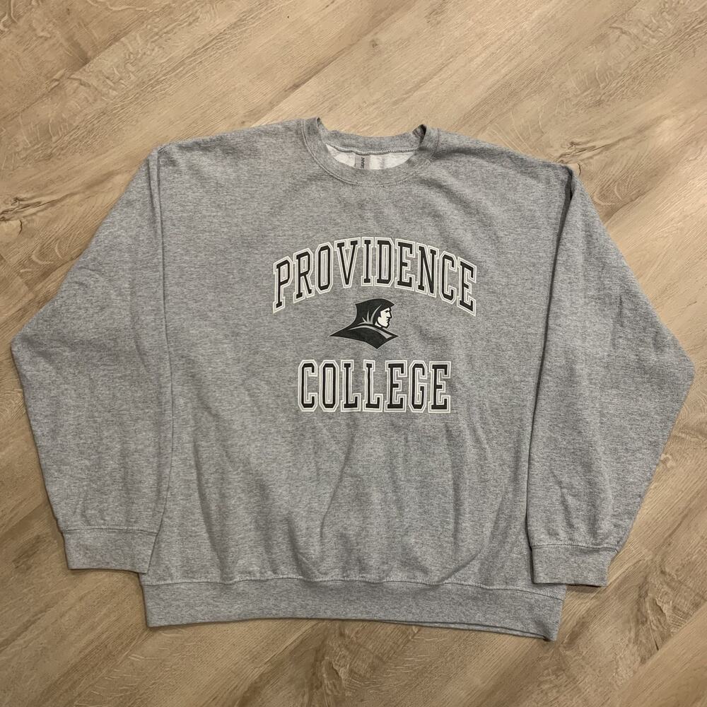 Providence College PC Friars Sweatshirt Men's XL Gray Crewneck Spell Out Gildan